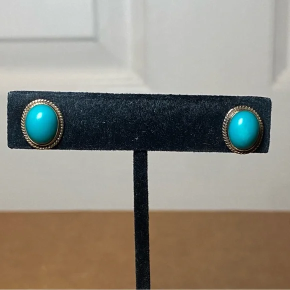 Vintage 14K Turquoise Stud Earrings